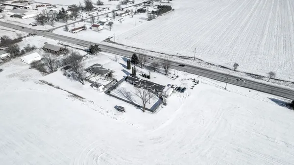 $251,800 | 70118 Highway 131, White Pigeon, MI 49099