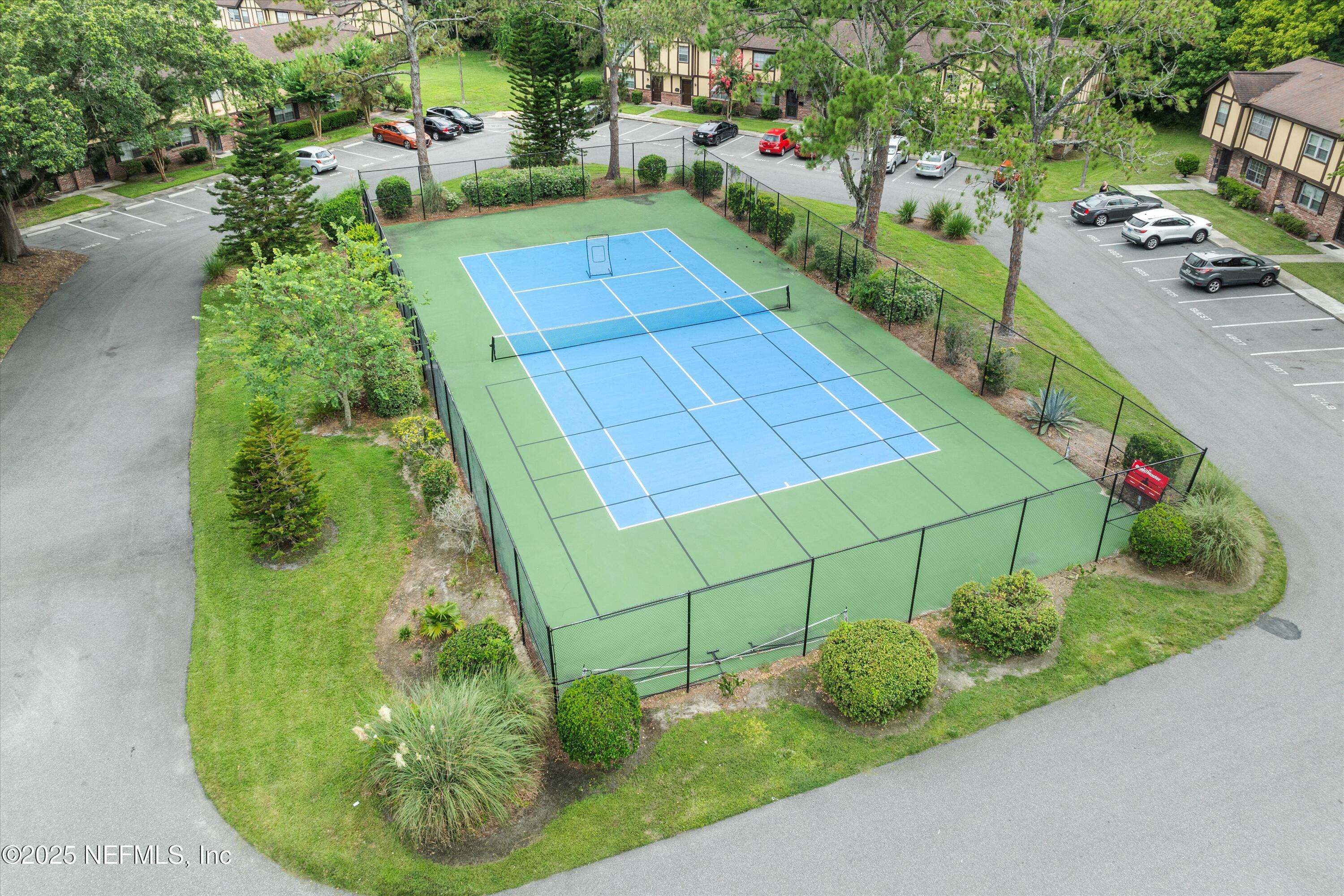 4807 Evenlode Lane Jacksonville, FL 32217 - Photo 24 of 28 a view of a backyard