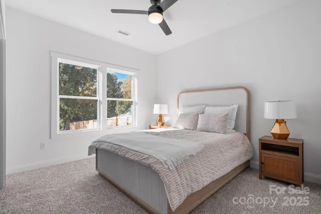 $389,900 | 121 31st Avenue Northwest, Hickory, NC 28601