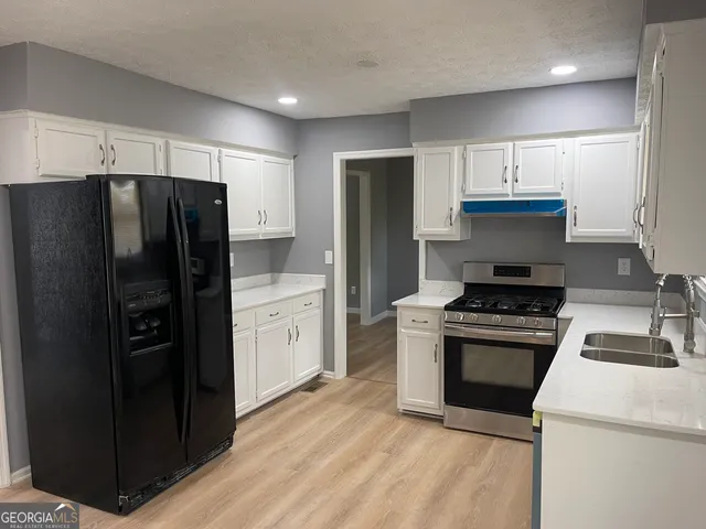 $1,950 | 235 Deerfield Drive, Jonesboro, GA 30238