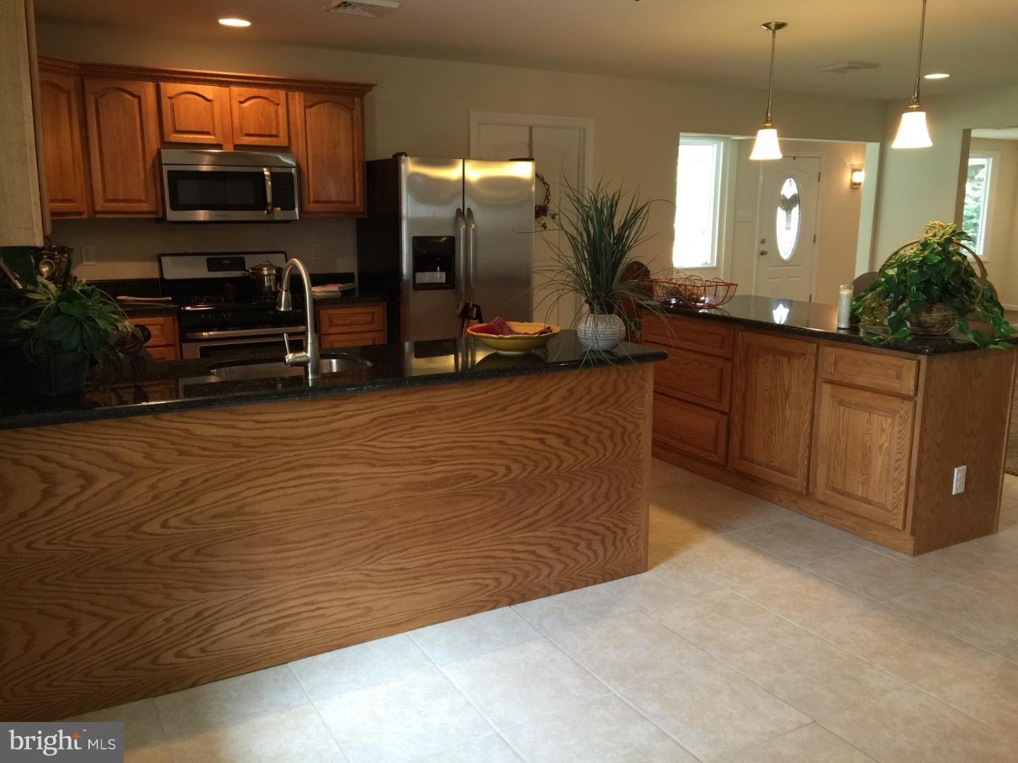 2 Oldbrook Road Levittown, PA 19057 - Photo 2 of 14