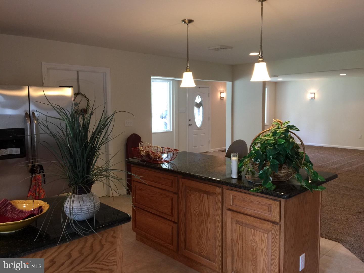 2 Oldbrook Road Levittown, PA 19057 - Photo 3 of 14