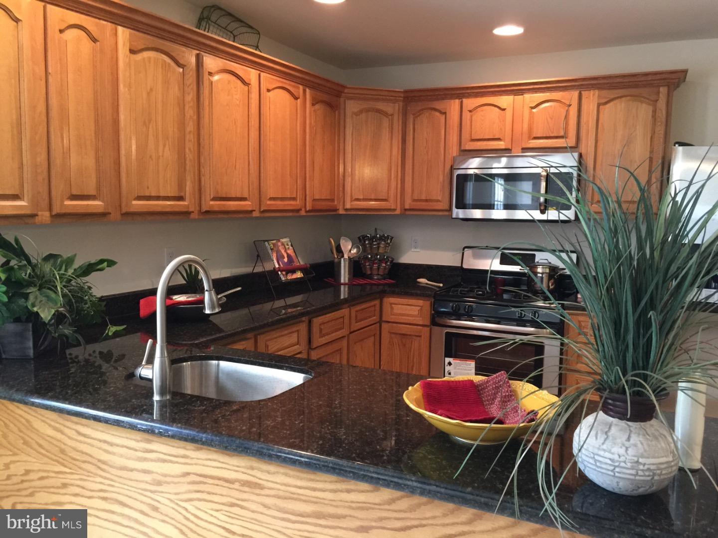 2 Oldbrook Road Levittown, PA 19057 - Photo 7 of 14