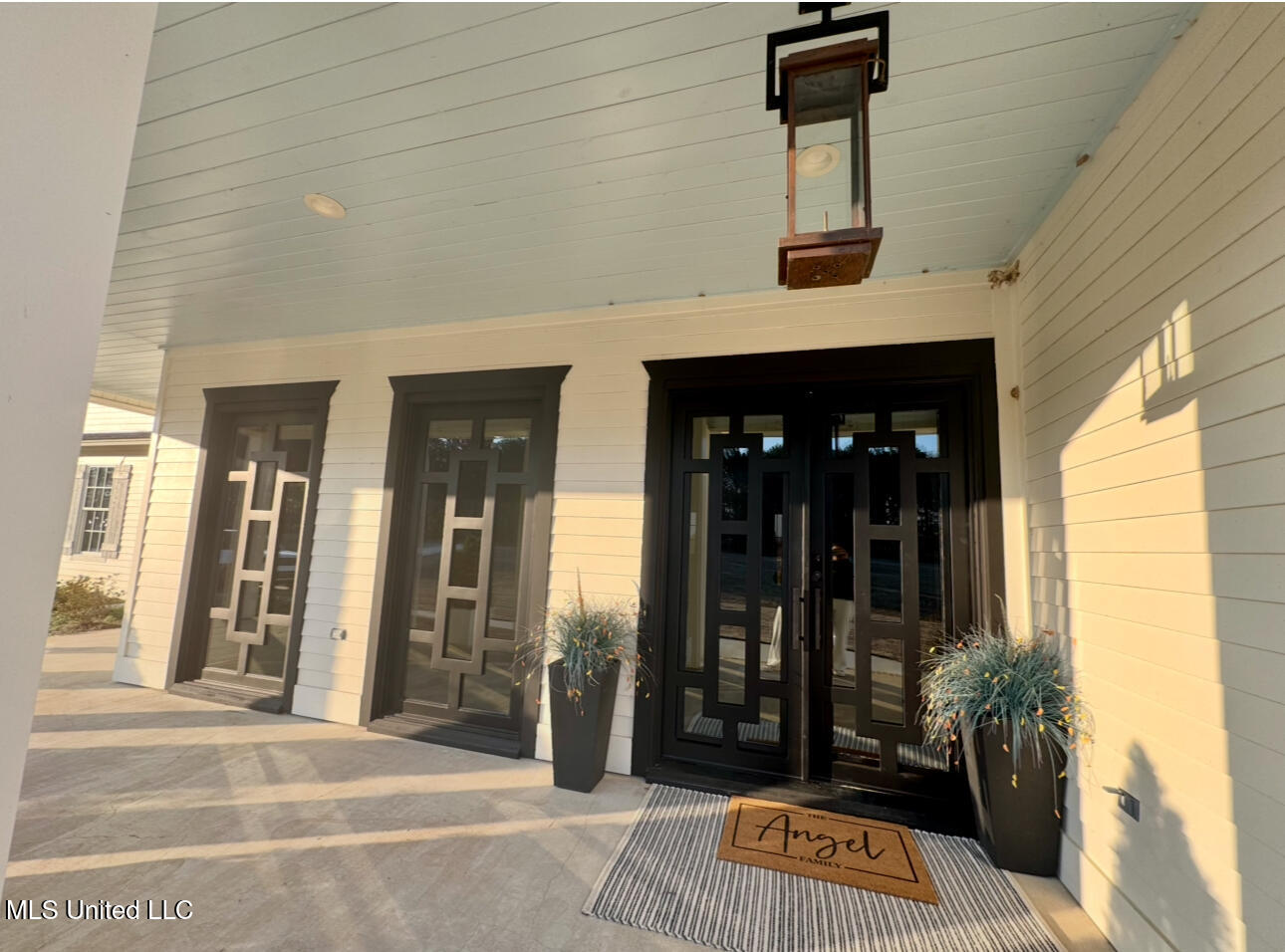 104 Two Lakes Drive Madison, MS 39110 - Photo 5 of 69 View recent photos