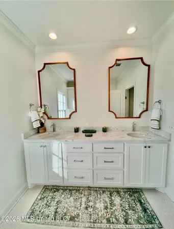 $1,049,000 | 104 Two Lakes Drive, Madison, MS 39110
