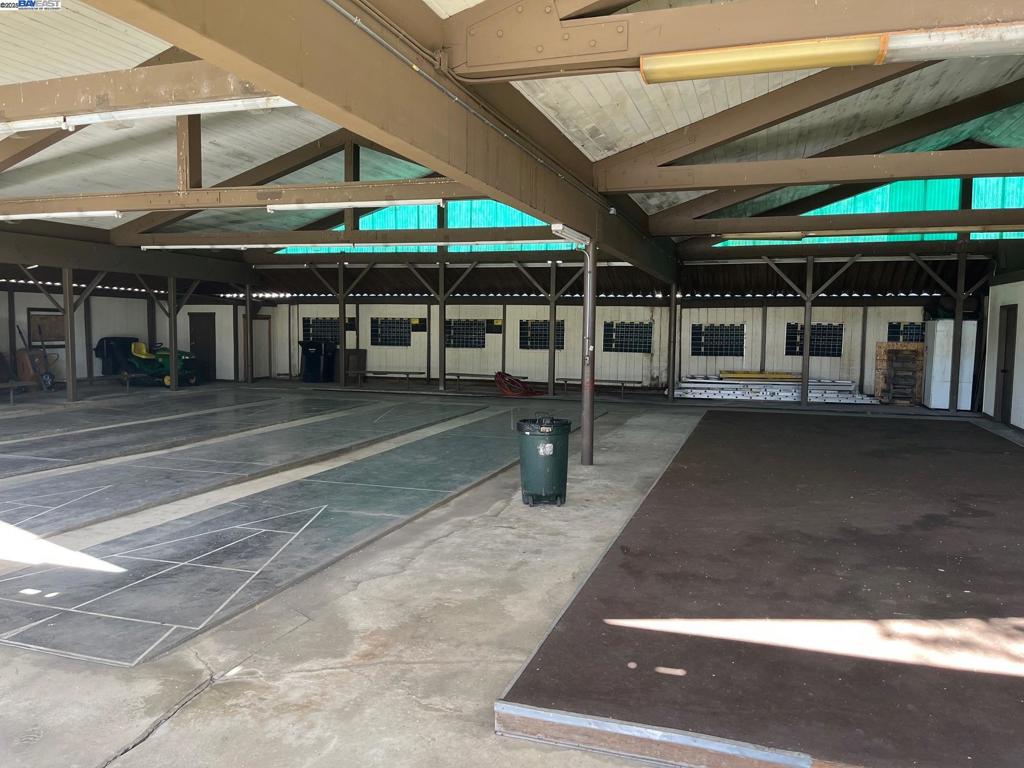 1085 Tasman Sunnyvale, CA 94089 - Photo 23 of 33 a view of a building with a porch