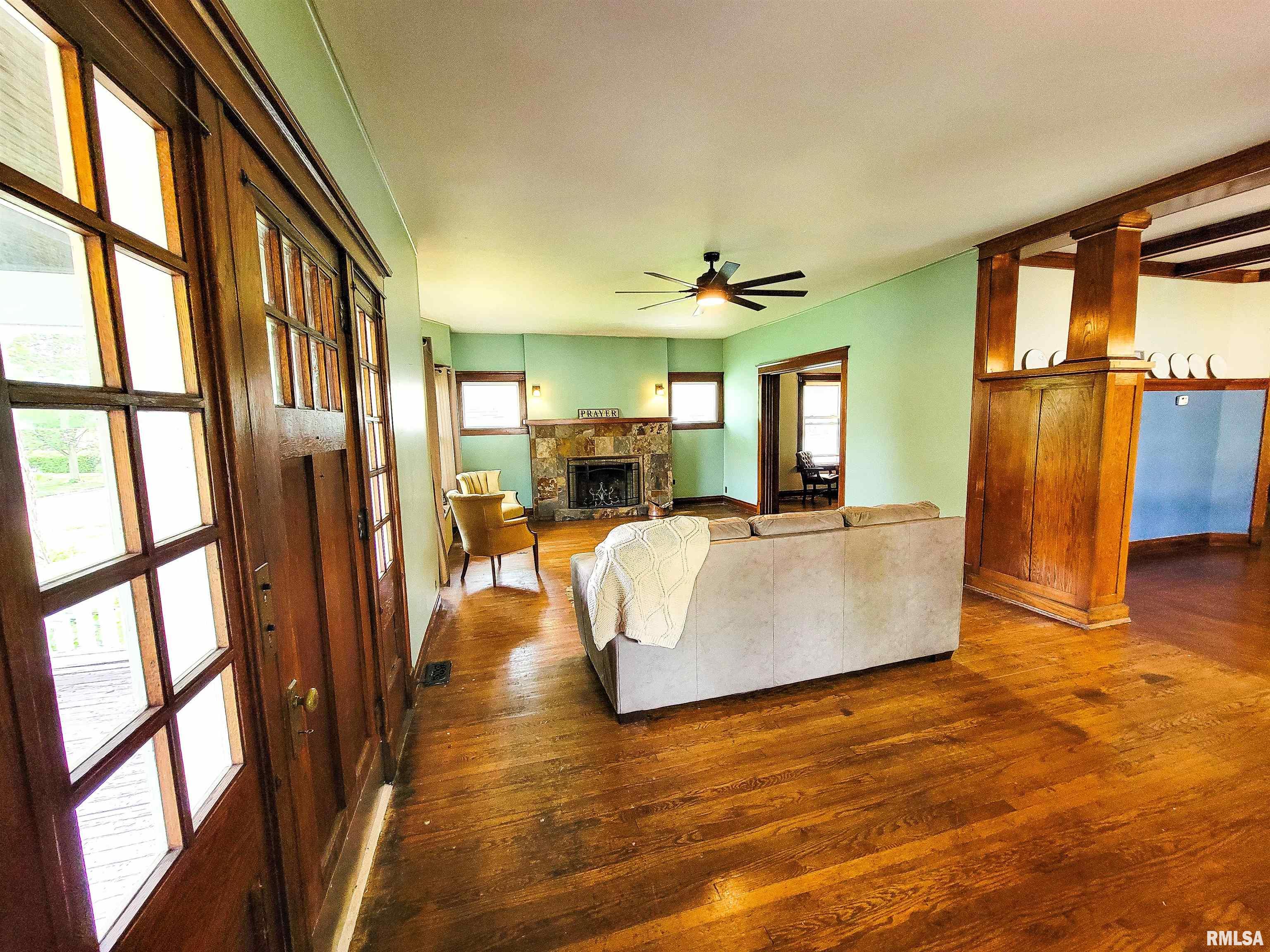 133 East 4th Street Flora, IL 62839 - Photo 13 of 93 Gallery Image 13