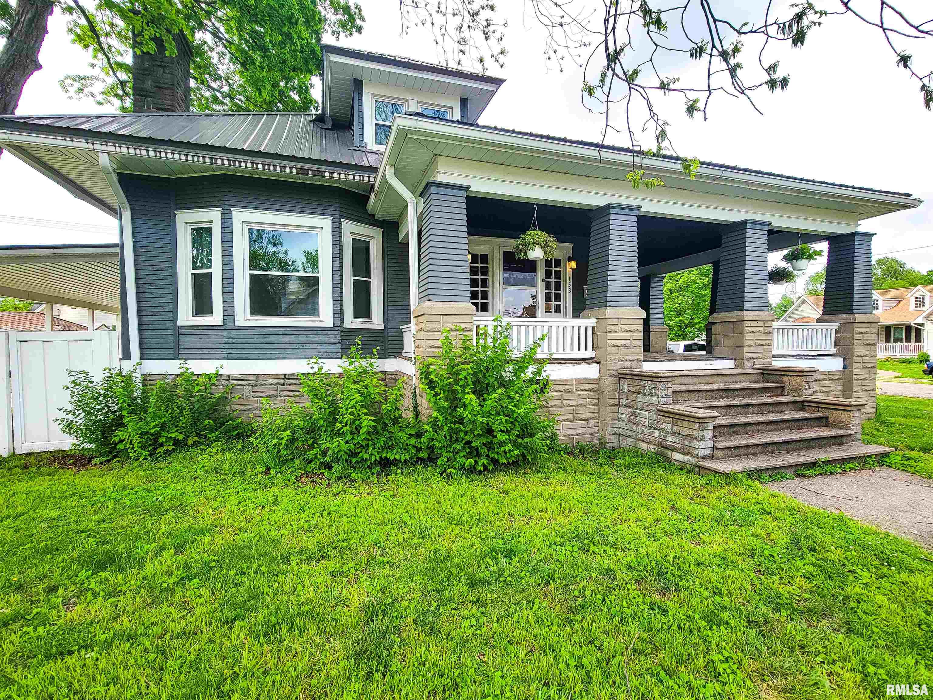 133 East 4th Street Flora, IL 62839 - Photo 2 of 93 Gallery Image 2