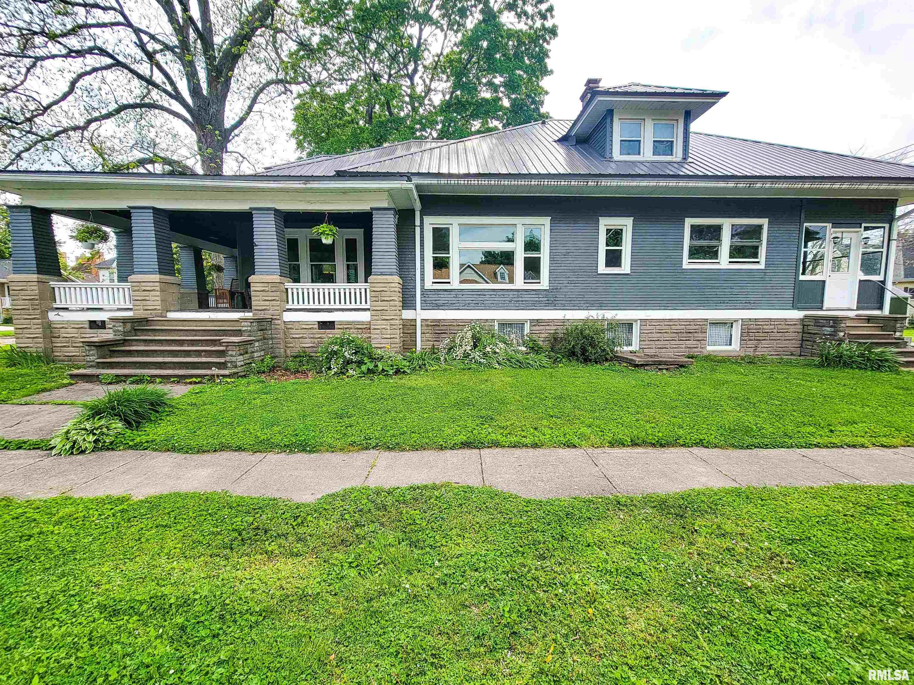 133 East 4th Street Flora, IL 62839 - Photo 3 of 93 Gallery Image 3