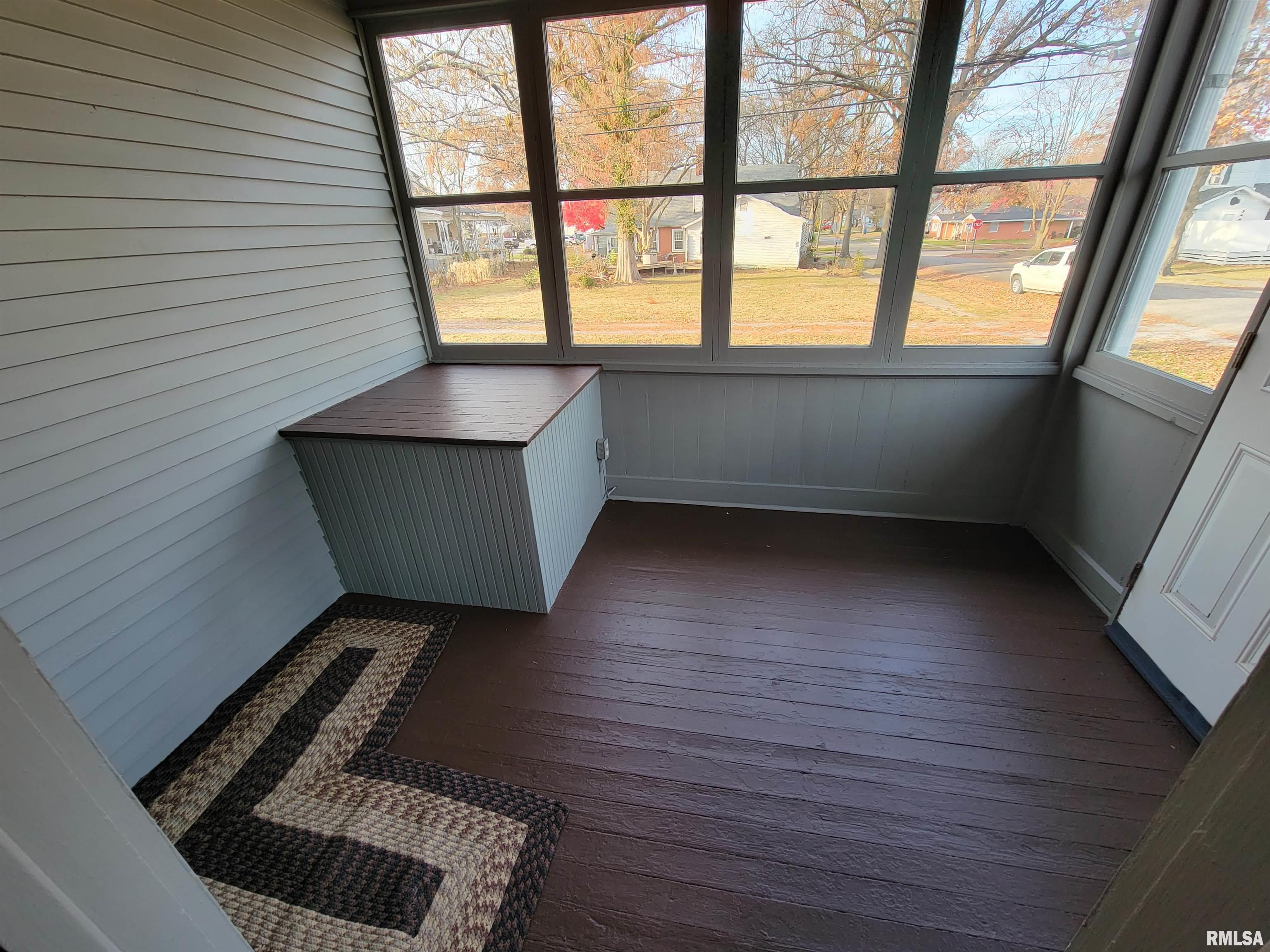 133 East 4th Street Flora, IL 62839 - Photo 36 of 93 Gallery Image 36