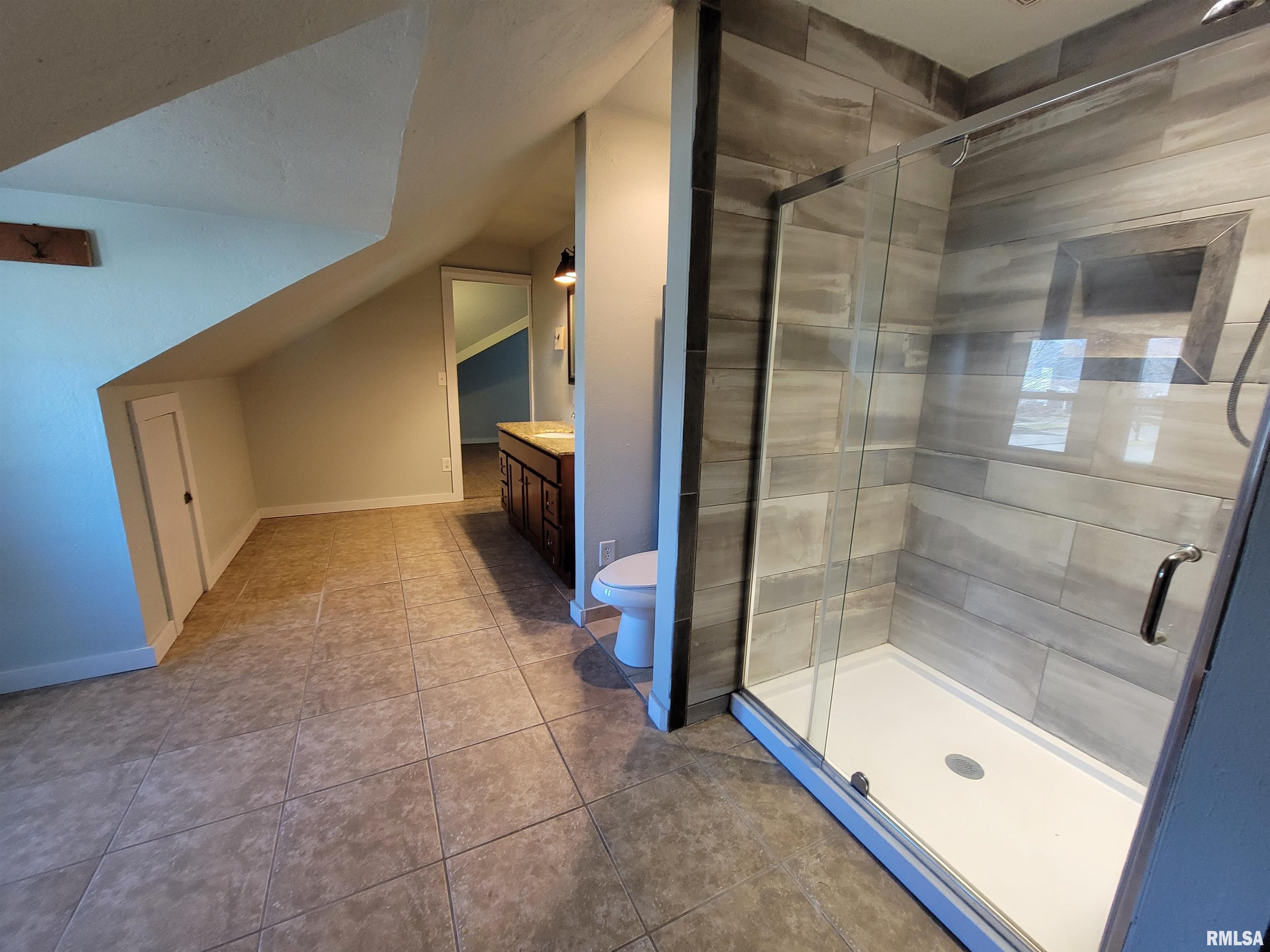133 East 4th Street Flora, IL 62839 - Photo 71 of 93 Gallery Image 71