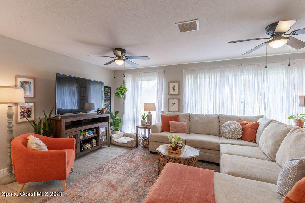 4675 Rector Road Cocoa, FL 32926 - Photo 18 of 32 NZ7_4787