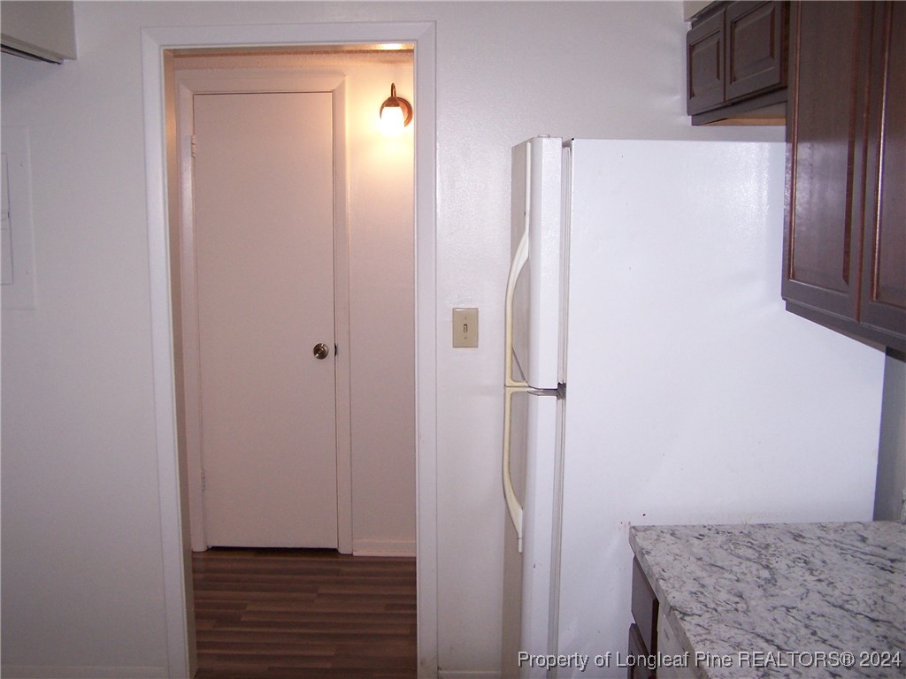 583 Winding Creek Road, Unit H Fayetteville, NC 28305 - Photo 5 of 32