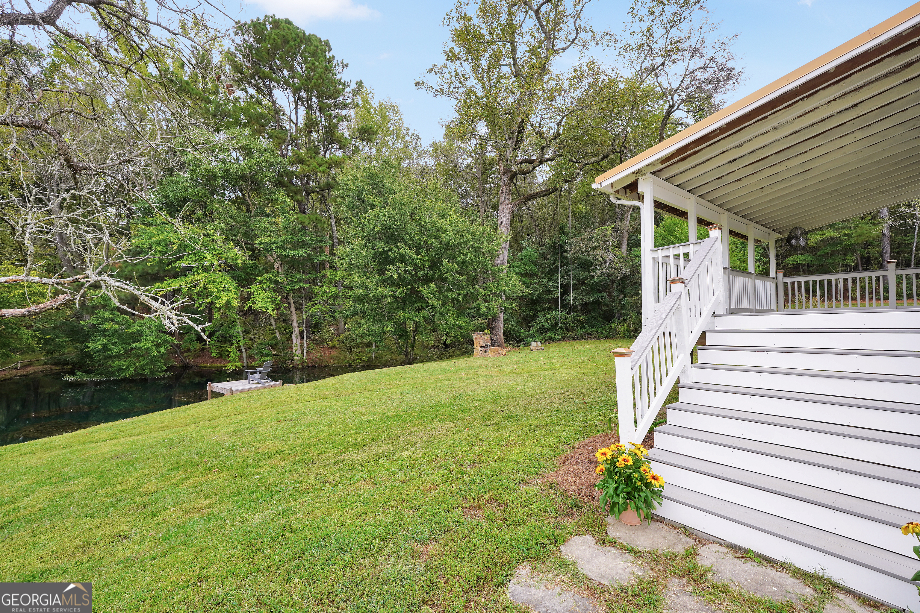 686 Burkett Road Thomaston, GA 30286 - Photo 37 of 70 a front view of a house with a yard