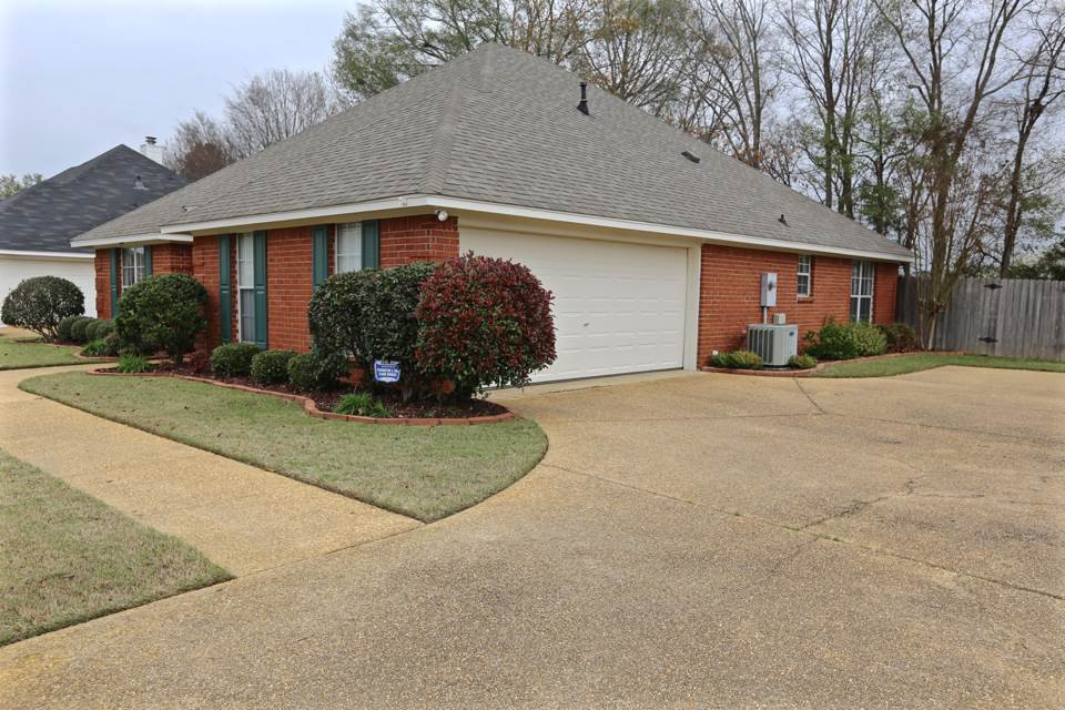 126 Hunters Row Madison, MS 39110 - Photo 2 of 27 Photo 2