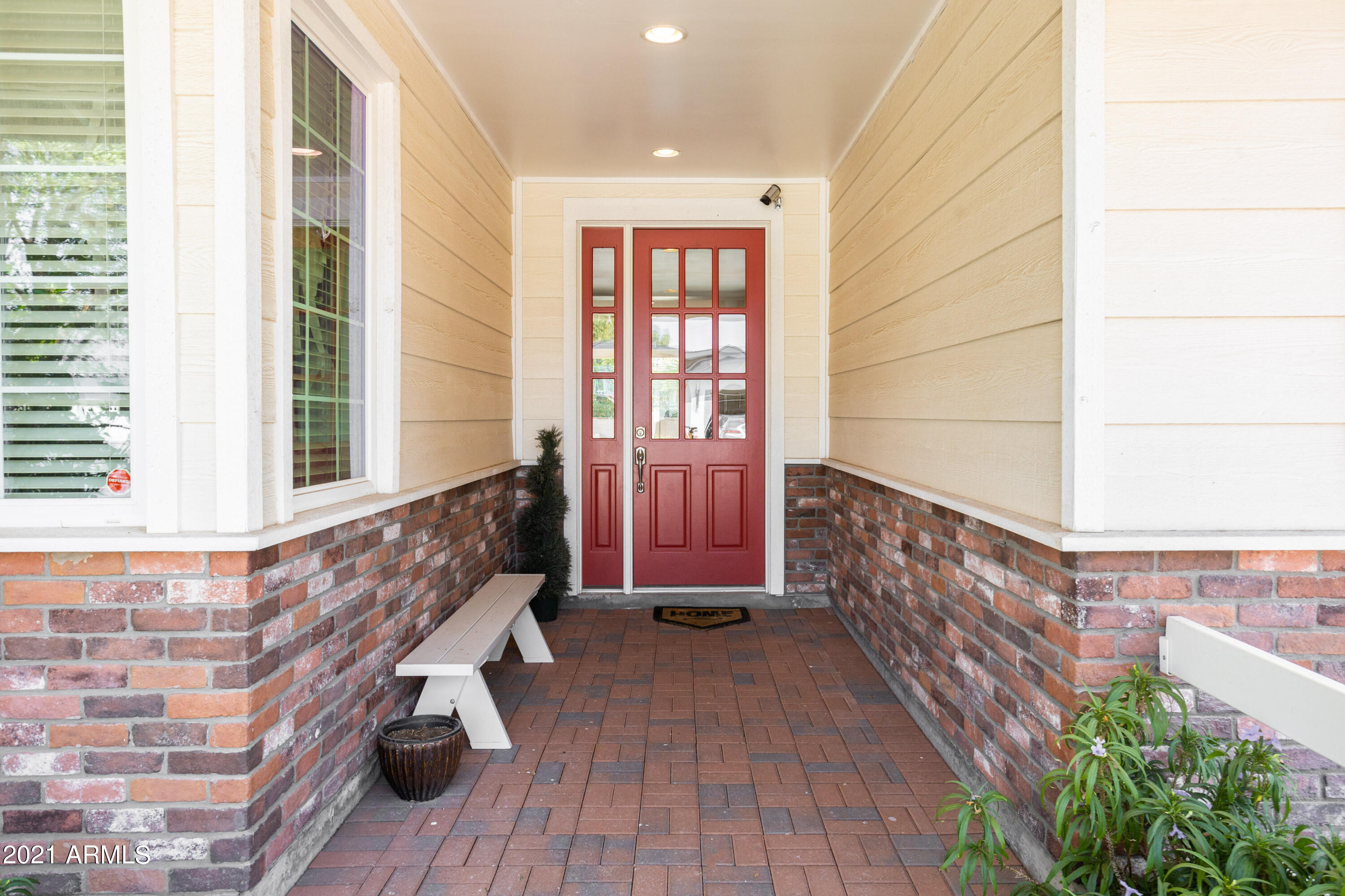 4525 East Cheery Lynn Road Phoenix, AZ 85018 - Photo 2 of 24 Entry