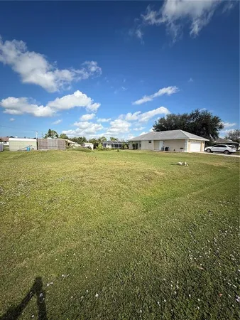 a view of an ocean from a yard