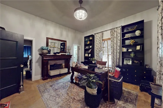 $289,000 | 101 South Thomas Street, Caldwell, TX 77836