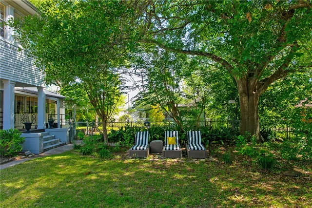 $289,000 | 101 South Thomas Street, Caldwell, TX 77836