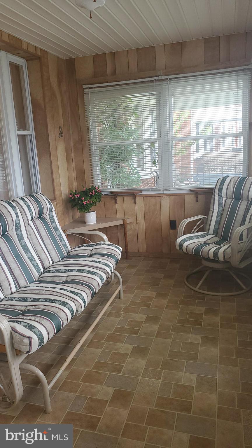 1911 Barry Road Baltimore, MD 21222 - Photo 22 of 22 Sunroom