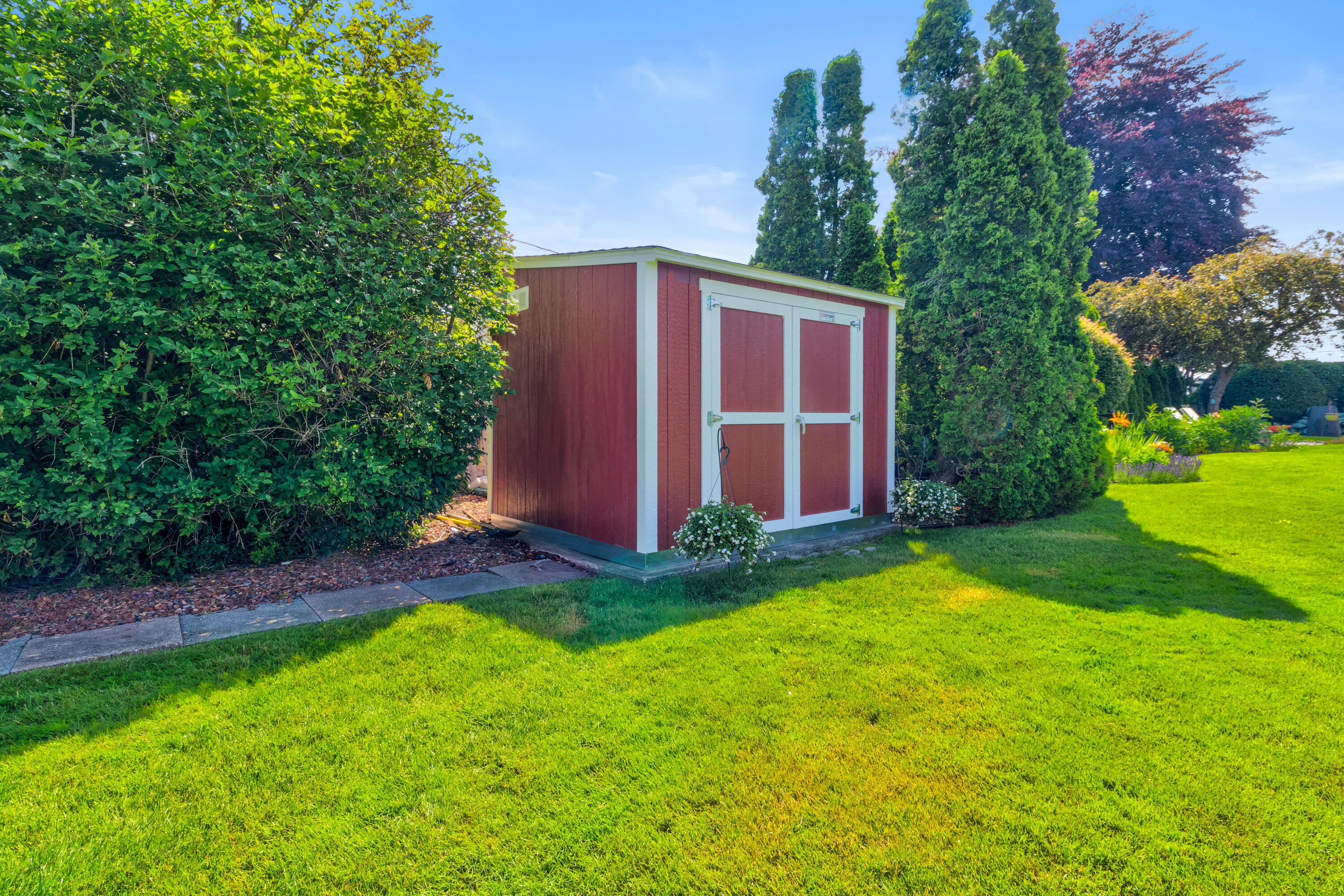 636 Ruddiman Drive Muskegon, MI 49445 - Photo 92 of 95 Lynda Balkema - 636 Ruddiman Drive (78)-