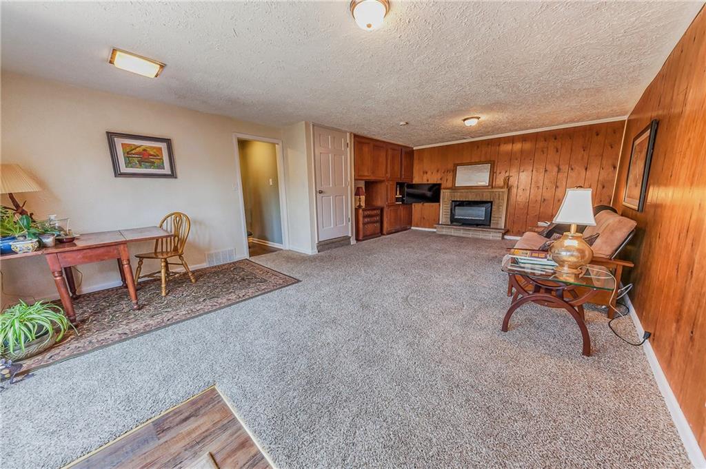 7919 Hawthorne Road Indianapolis, IN 46256 - Photo 20 of 32 Gallery Image 20