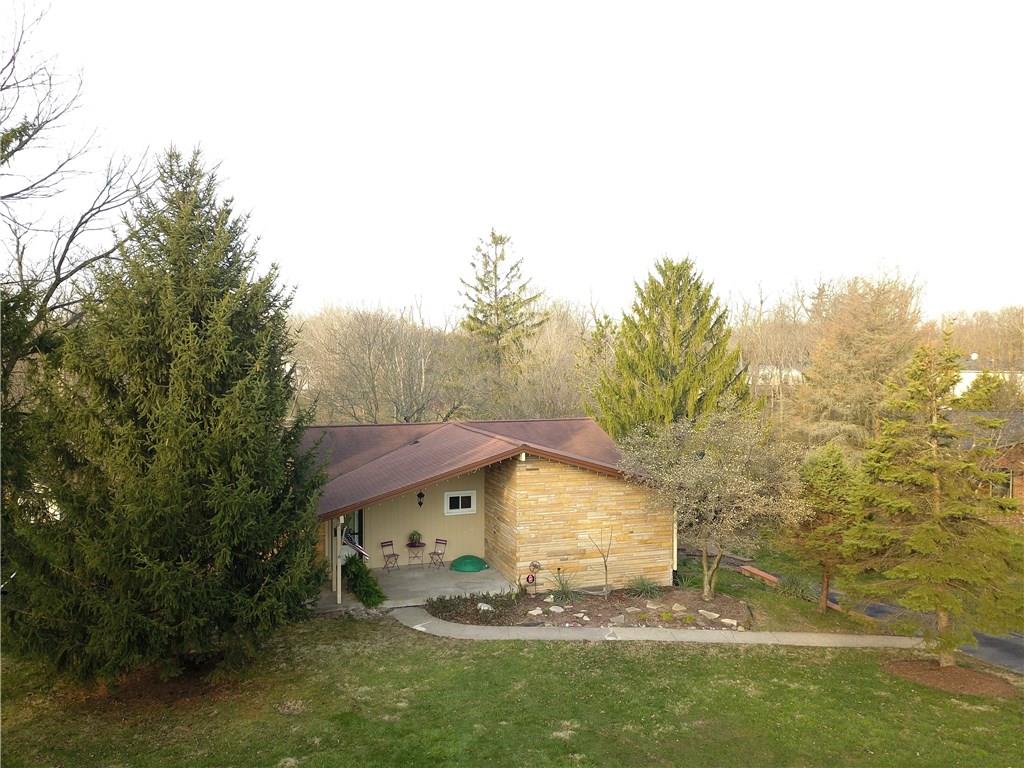 7919 Hawthorne Road Indianapolis, IN 46256 - Photo 3 of 32 Gallery Image 3