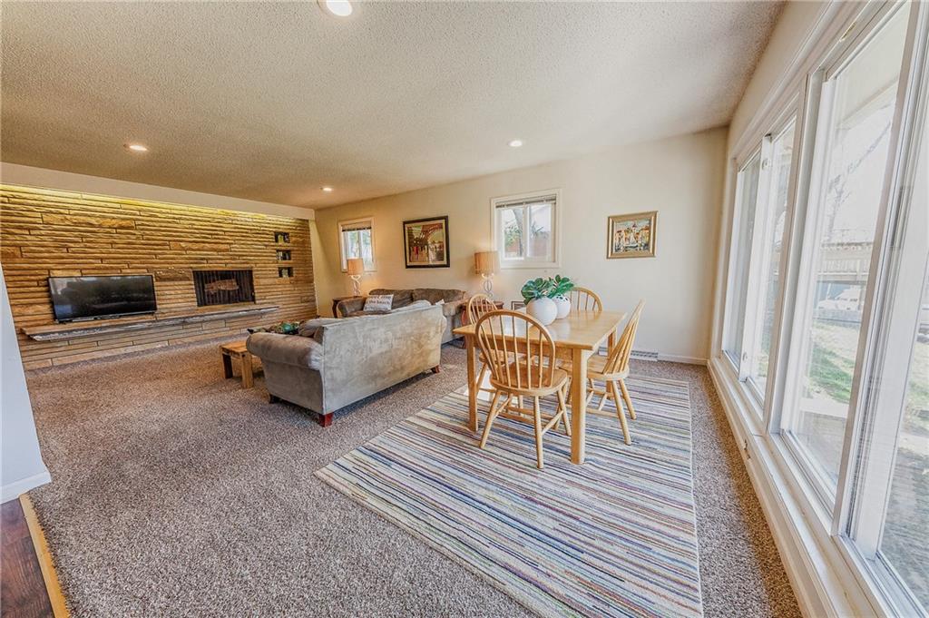 7919 Hawthorne Road Indianapolis, IN 46256 - Photo 8 of 32 Gallery Image 8