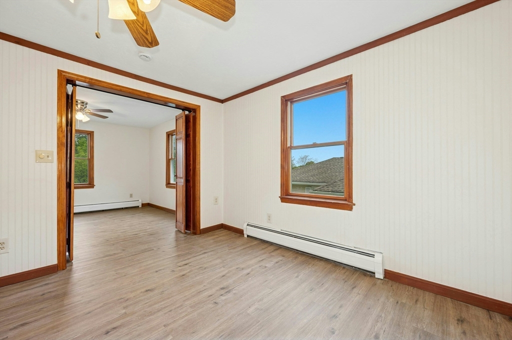 45 Dillon Street Worcester, MA 01604 - Photo 12 of 33