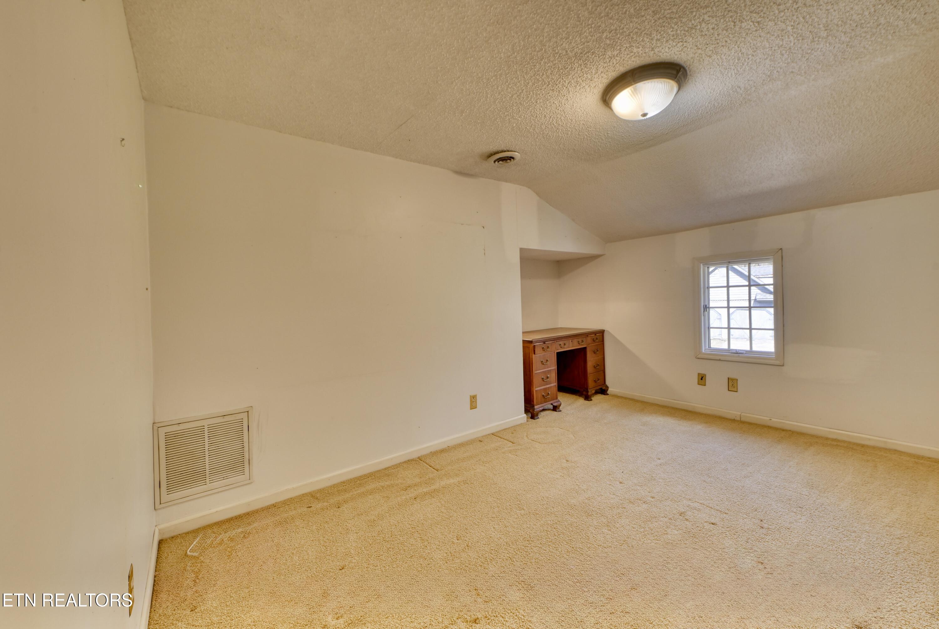 508 Concord Road Knoxville, TN 37934 - Photo 43 of 60 Bedroom 2 upstairs