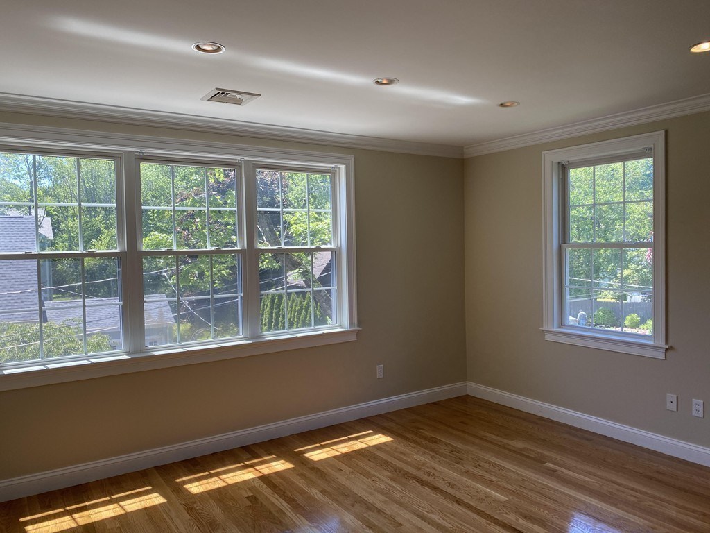 7 Maple Place, Unit 7 Needham, MA 02492 - Photo 16 of 38