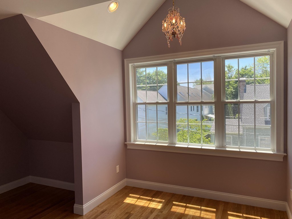 7 Maple Place, Unit 7 Needham, MA 02492 - Photo 22 of 38