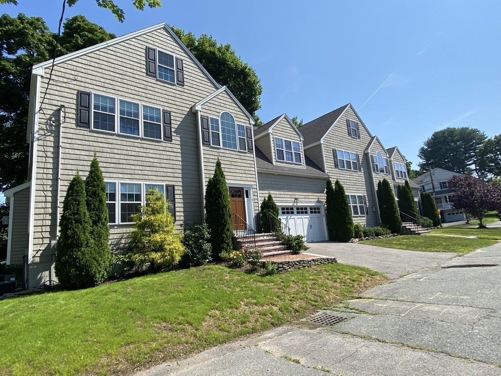 7 Maple Place, Unit 7 Needham, MA 02492 - Photo 32 of 38