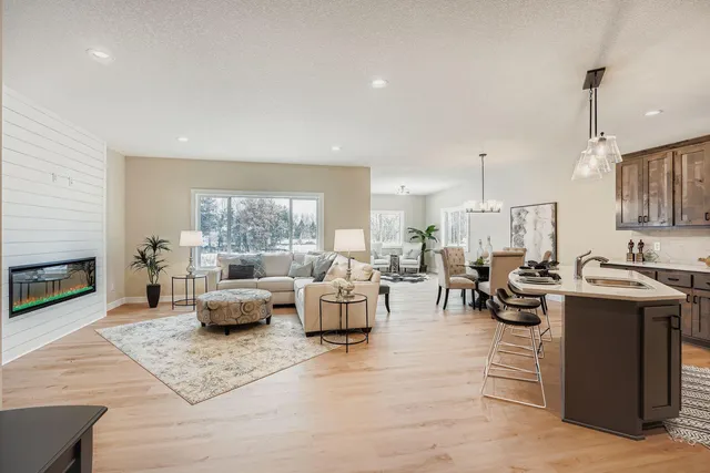 $498,567 | 6334 Goodwin Lane, Wyoming, MN 55092