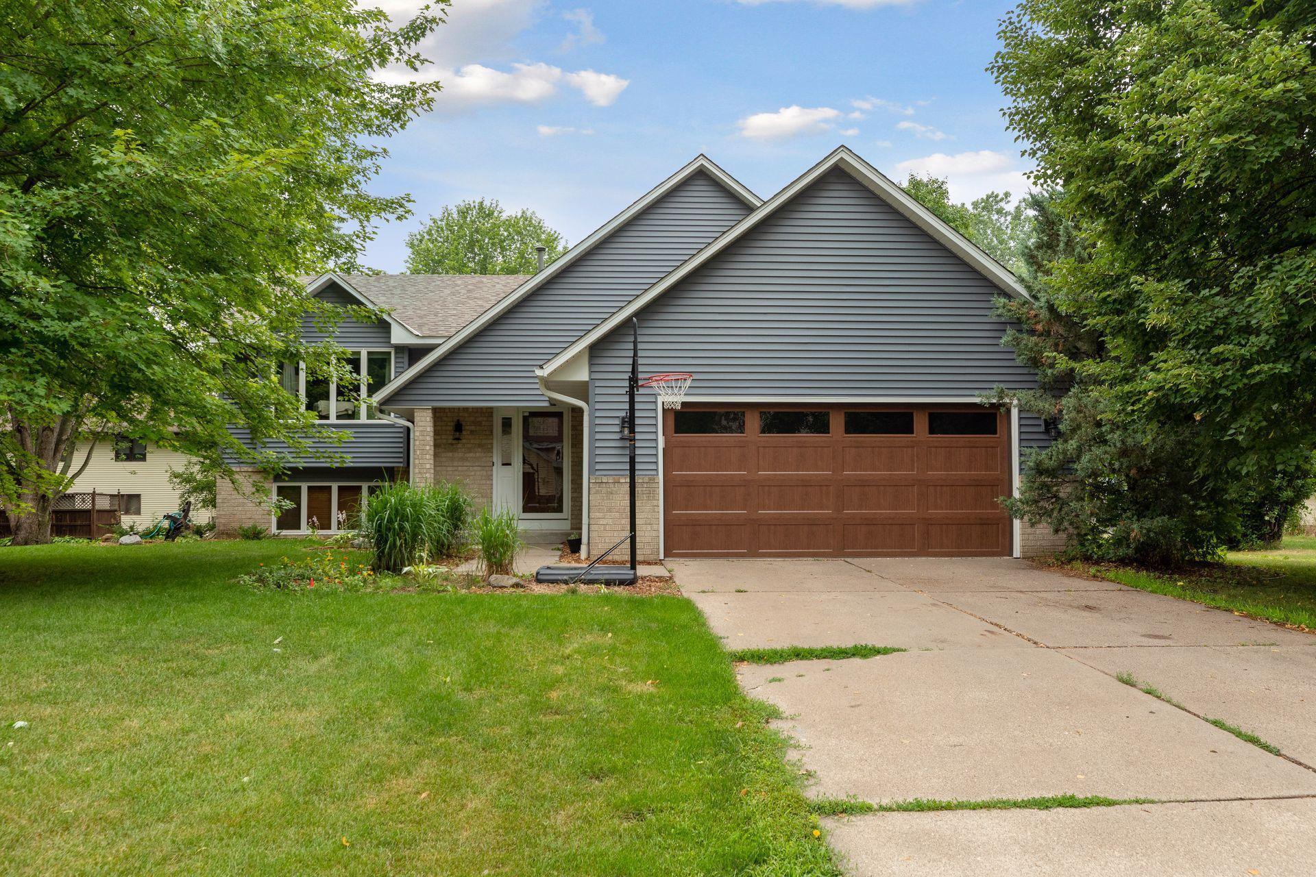 3013 Ontario Road Little Canada, MN 55117 - Photo 1 of 1 Gallery Image 1