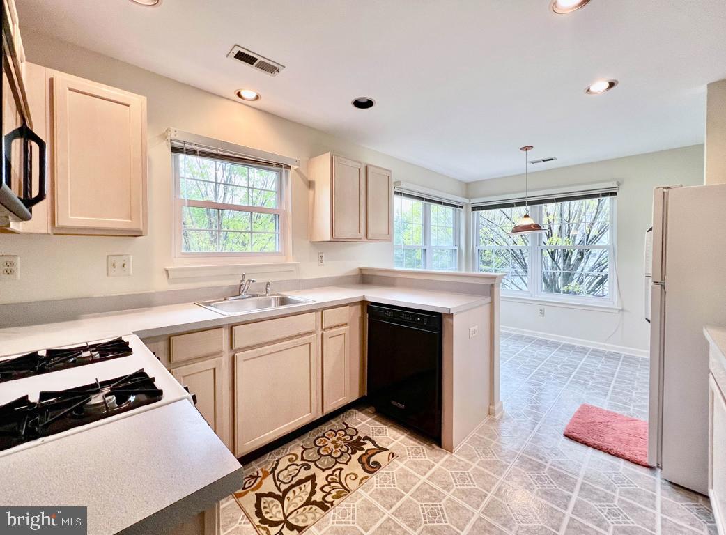 2406 Waterford Road Yardley, PA 19067 - Photo 8 of 32 Kitchen