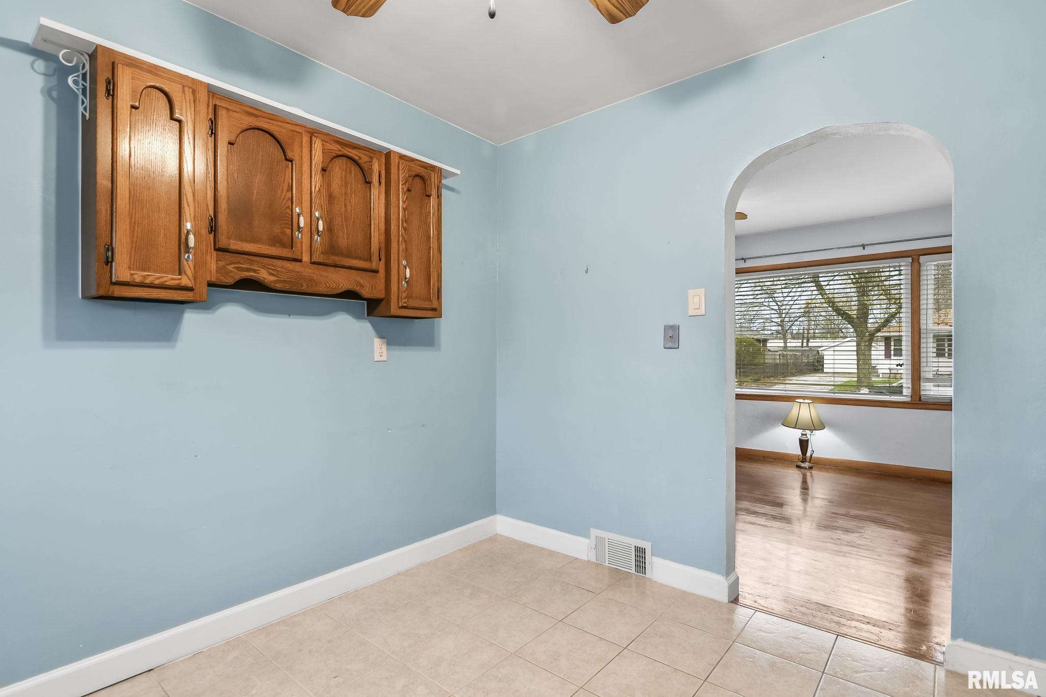 3612 Stanton Street Springfield, IL 62703 - Photo 9 of 31