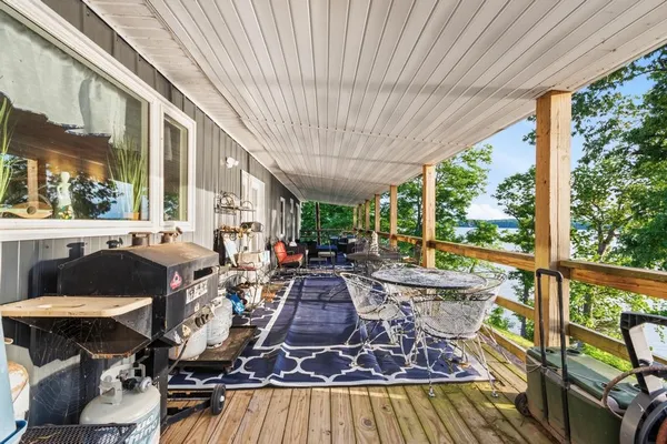 $299,999 | 774 Ridge Drive, Cadiz, KY 42211