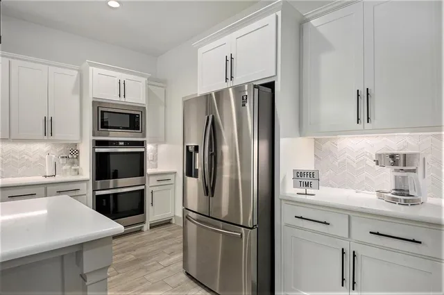 $528,000 | 377 Sarra Lane, Poolville, TX 76487