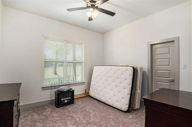 $528,000 | 377 Sarra Lane, Poolville, TX 76487