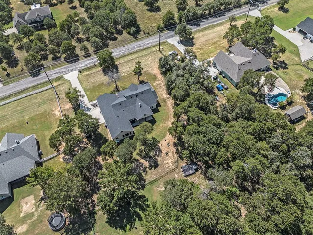 $528,000 | 377 Sarra Lane, Poolville, TX 76487