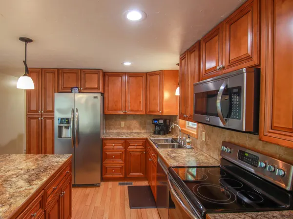 $360,000 | 8086 Narrow Gauge Road, Beulah, MI 49617