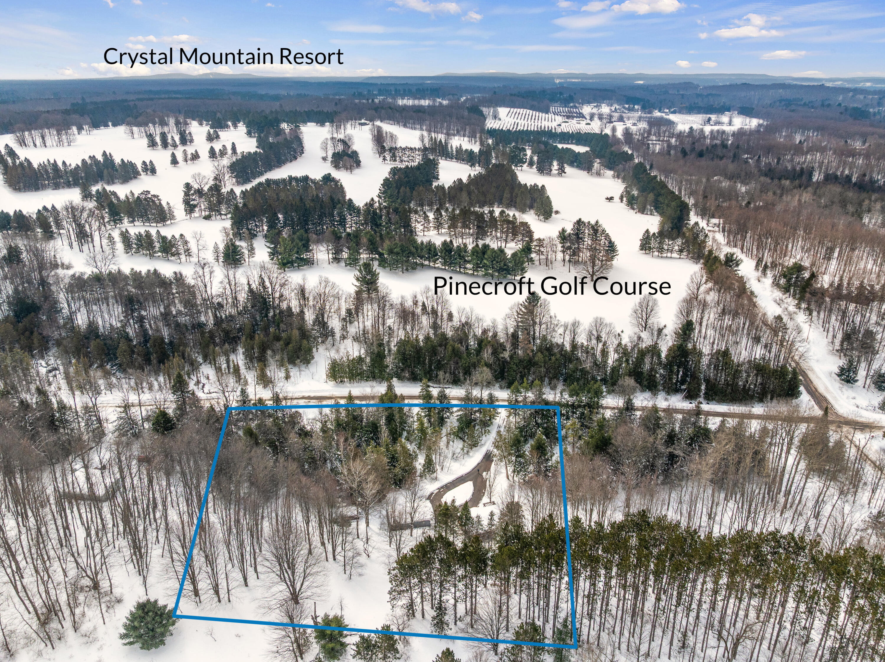 8086 Narrow Gauge Road Beulah, MI 49617 - Photo 2 of 48 DJI_20260319112904_0008_D