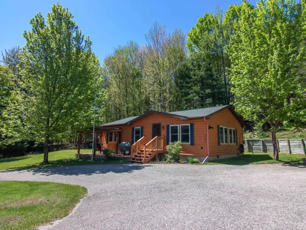 $360,000 | 8086 Narrow Gauge Road, Beulah, MI 49617