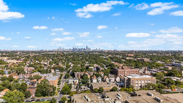 $474,999 | 5731 West Ohio Street, Chicago, IL 60644