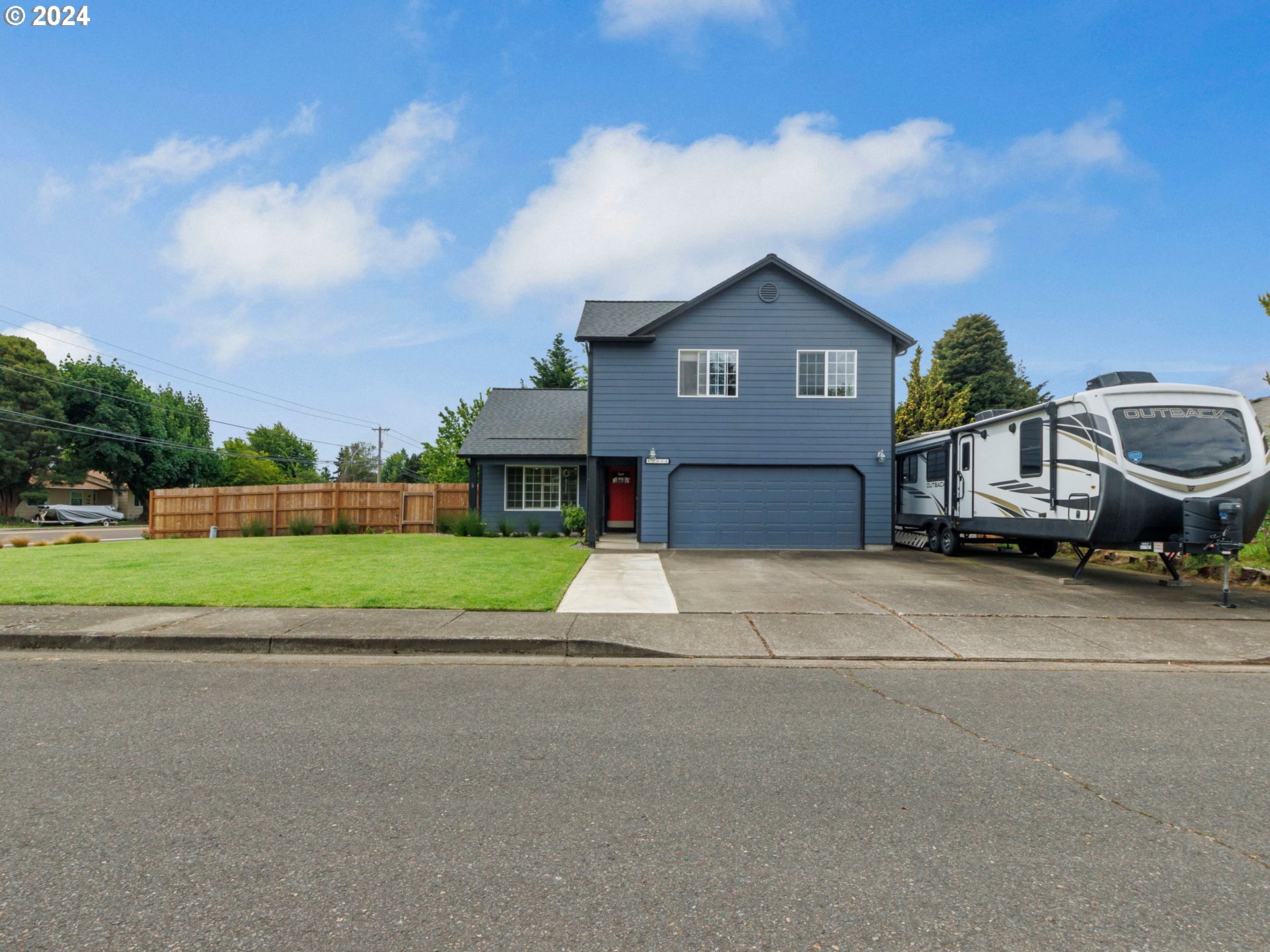 1994 Zachris Ct Northeast