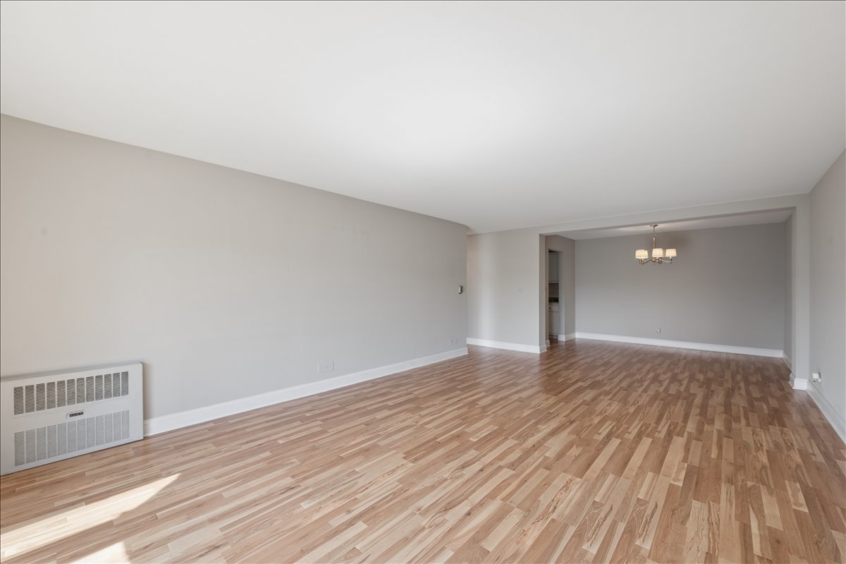 400 Ascot Drive, Unit 3E Park Ridge, IL 60068 - Photo 5 of 14