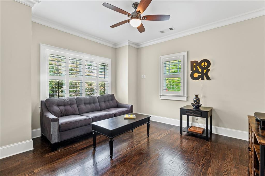 2292 Pembrook Place Northeast Atlanta, GA 30324 - Photo 27 of 45