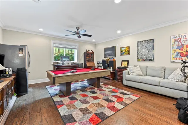 $1,000,000 | 2292 Pembrook Place Northeast, Atlanta, GA 30324