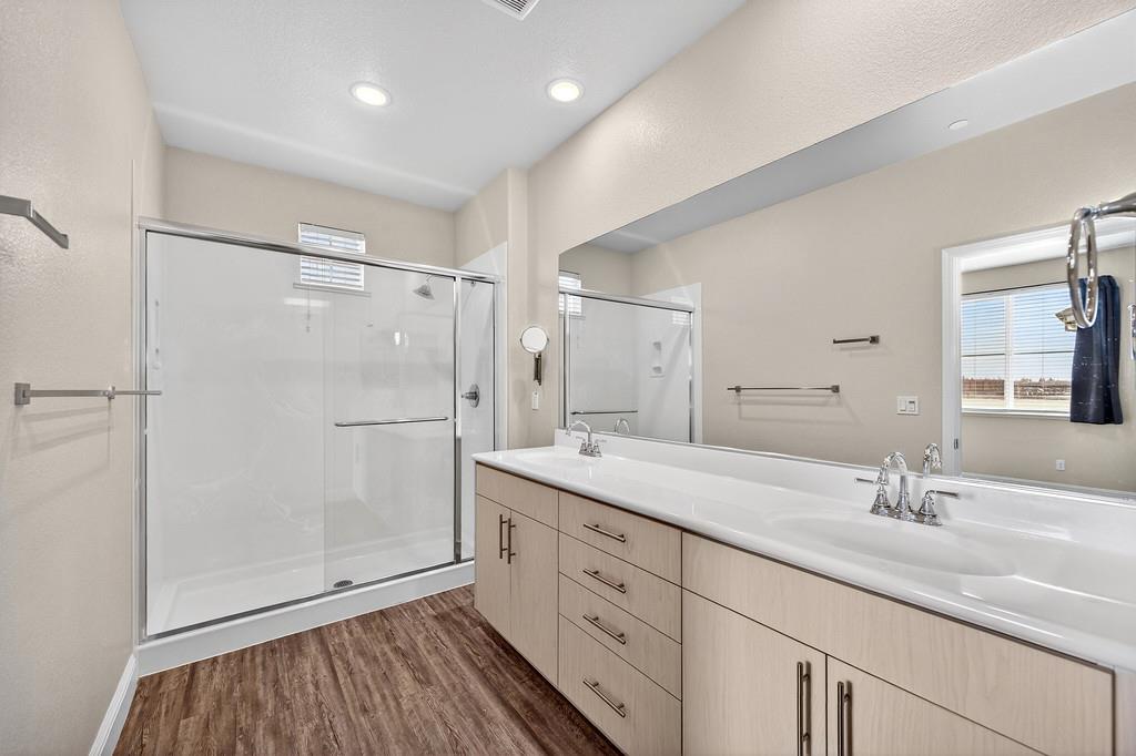 10853 Portico Circle Rancho Cordova, CA 95670 - Photo 32 of 46